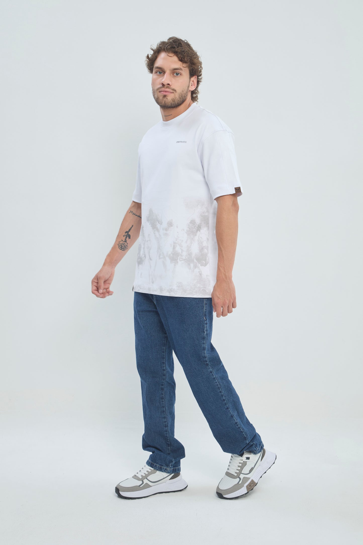 Camiseta Oversize Hombre Algodón Premium 360G con Estampado Serigrafía Caballería