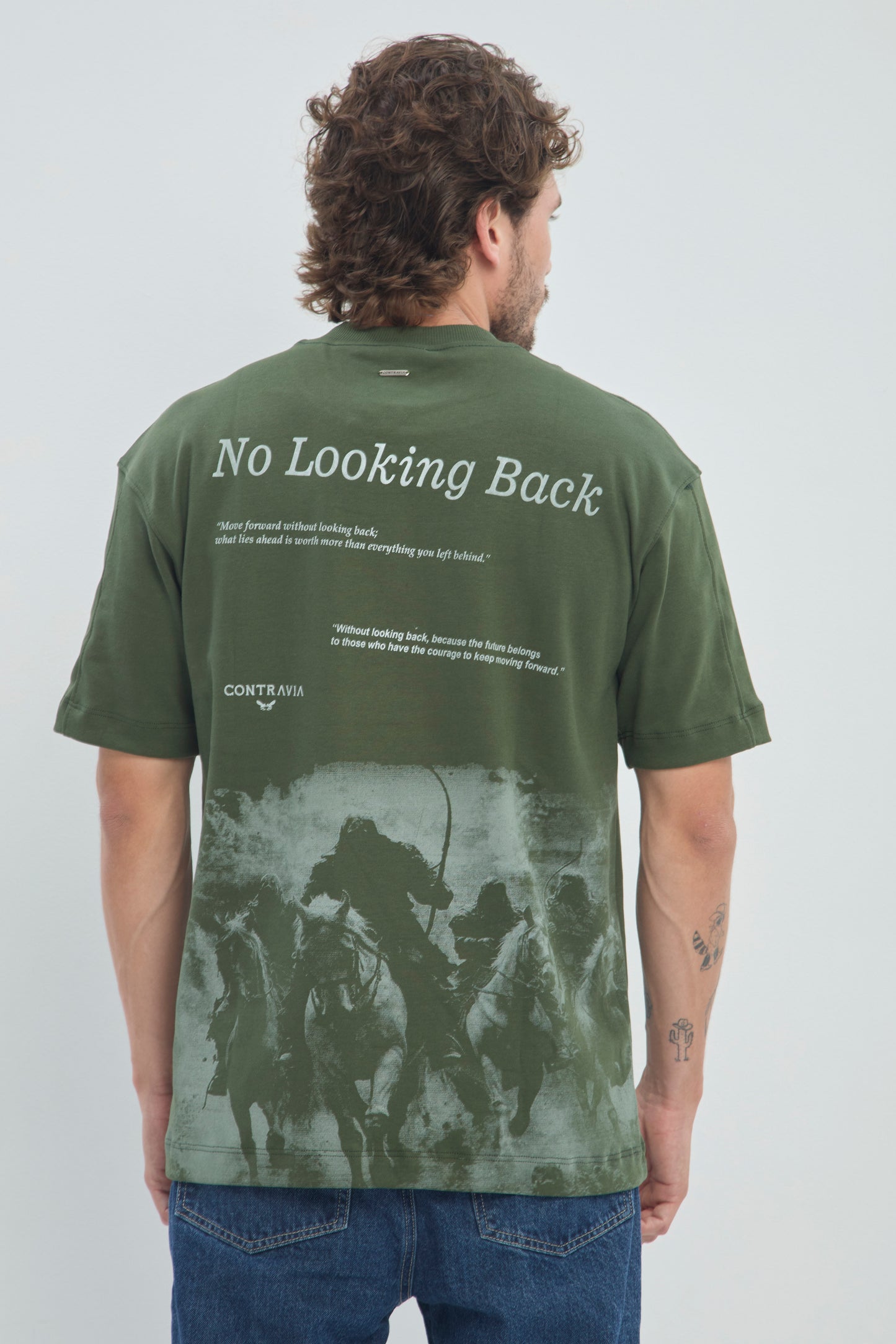 Camiseta Oversize Hombre Algodón Premium 360G con Estampado Serigrafía Caballería