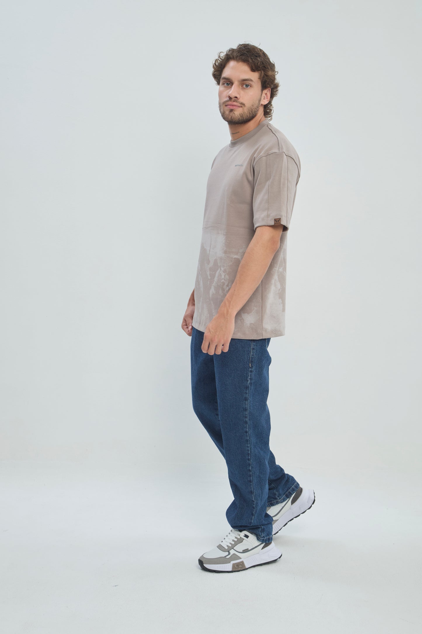Camiseta Oversize Hombre Algodón Premium 360G con Estampado Serigrafía Caballería