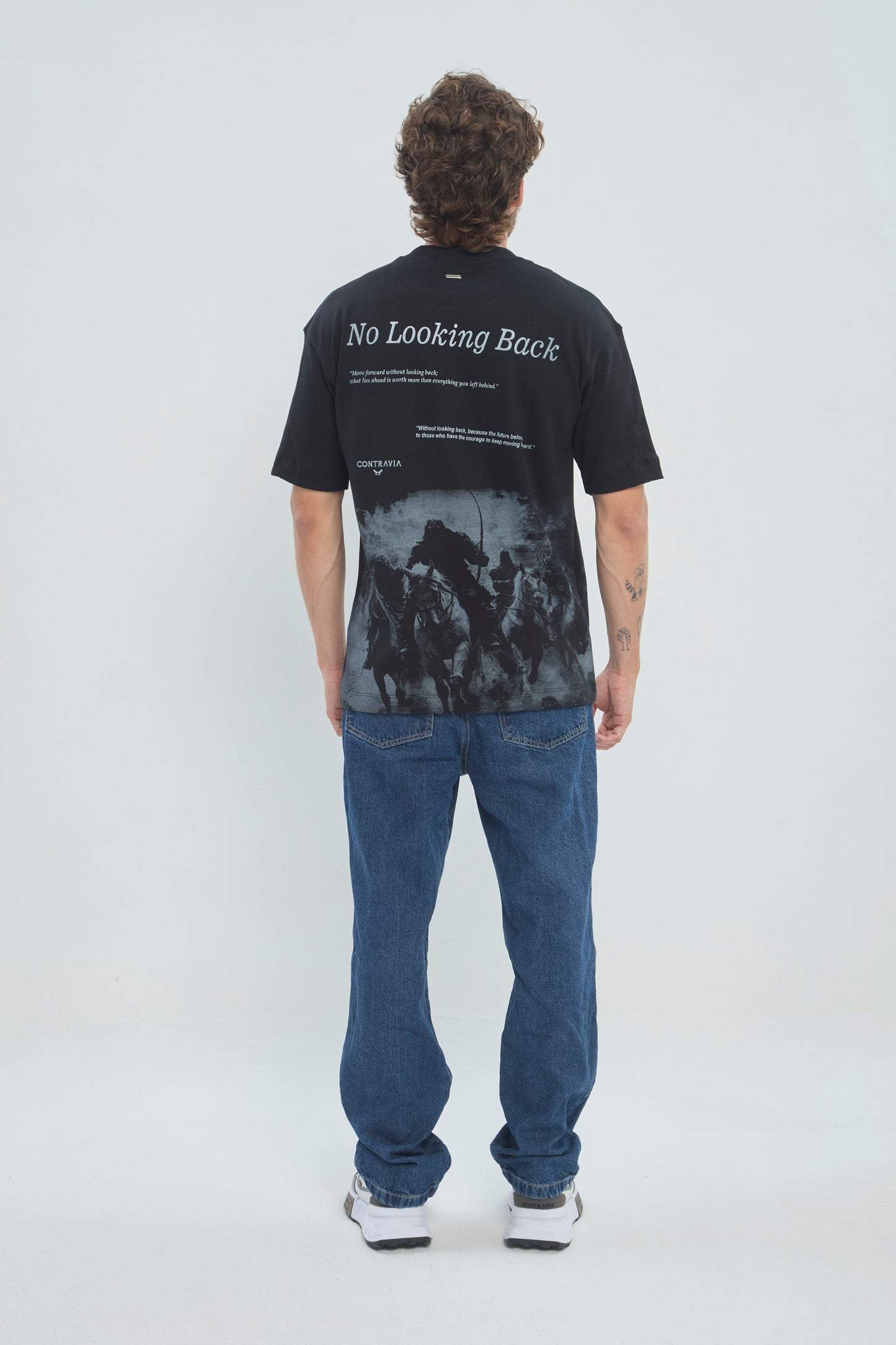 Camiseta Oversize Hombre Algodón Premium 360G con Estampado Serigrafía Caballería