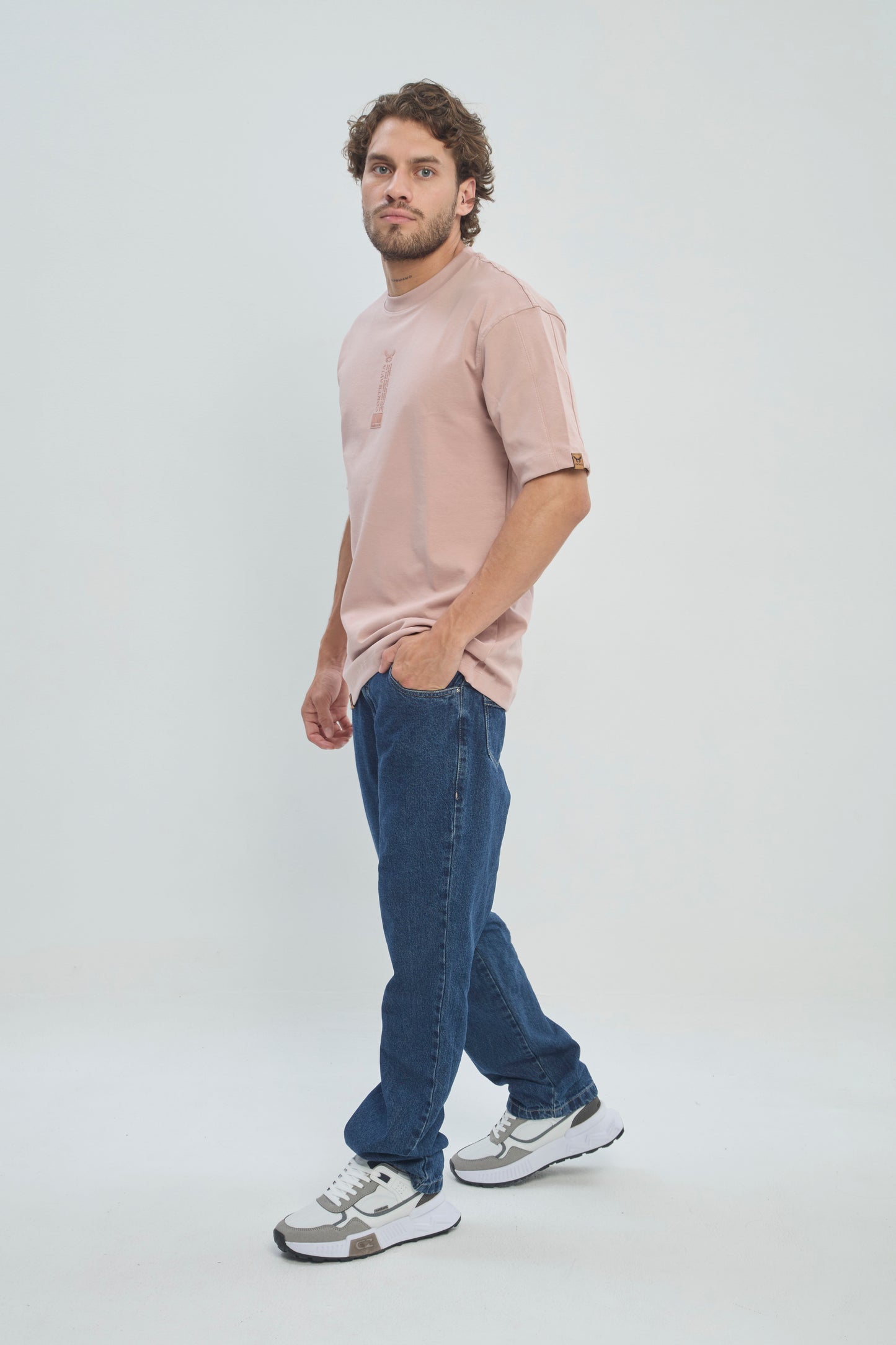Camiseta Semi Oversize Hombre 250G Alto Gramaje Premium con Estampado Ángel