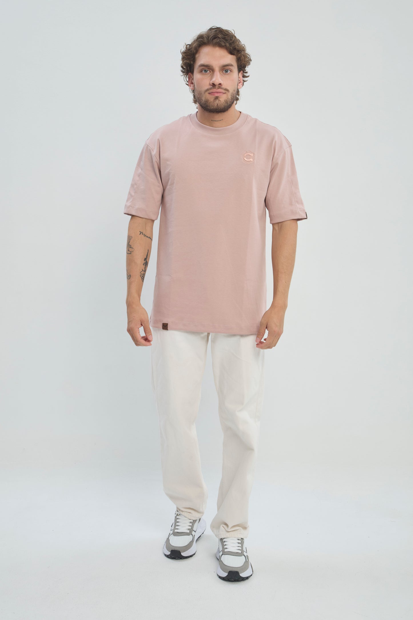 Camiseta Semi Oversize Hombre 250G Alto Gramaje con Bordado Tono a Tono Premium - REF: 970304