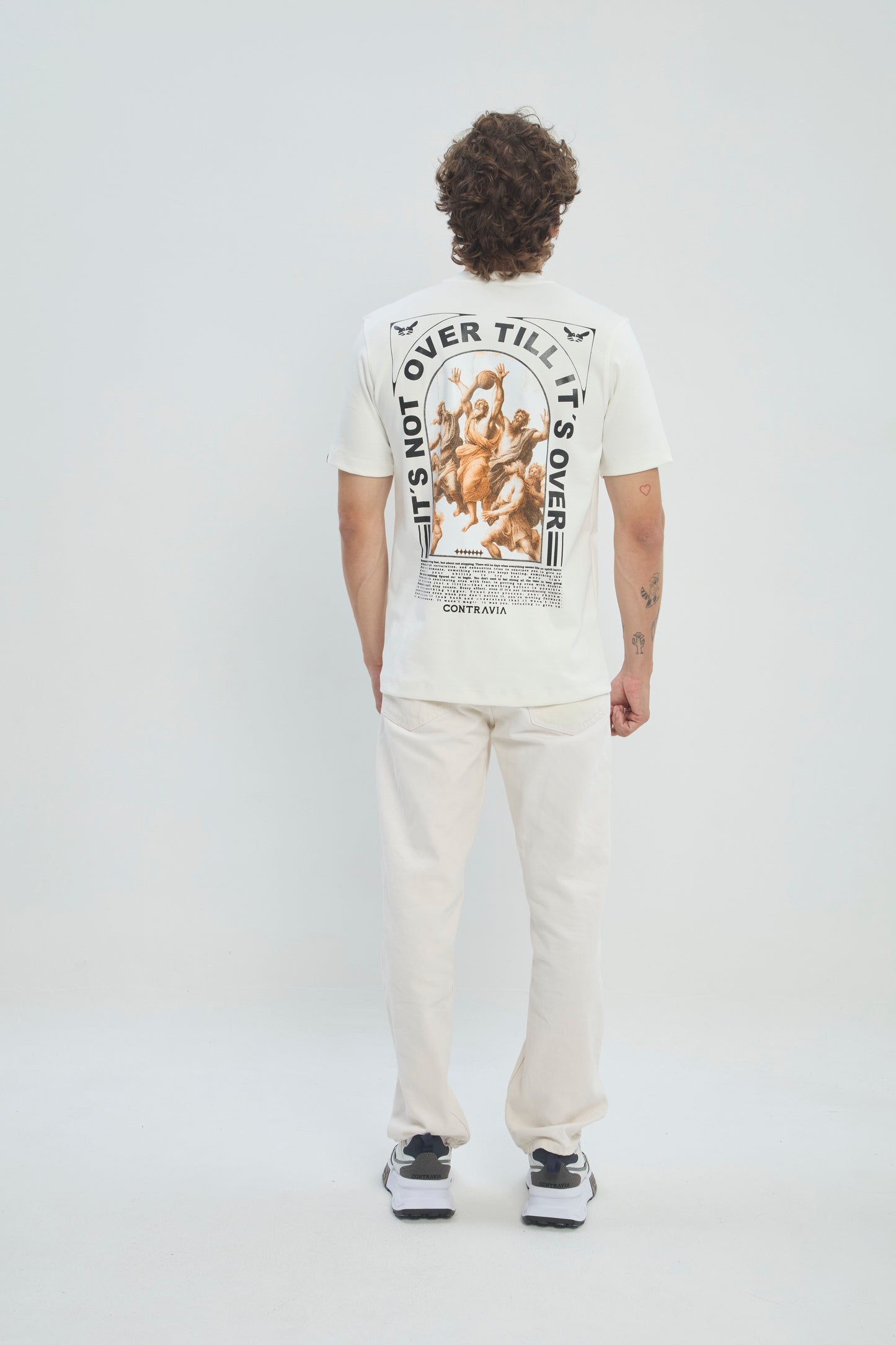Camiseta Hombre Regular Fit 250G Alto Gramaje con Estampado Santos Basketball Premium