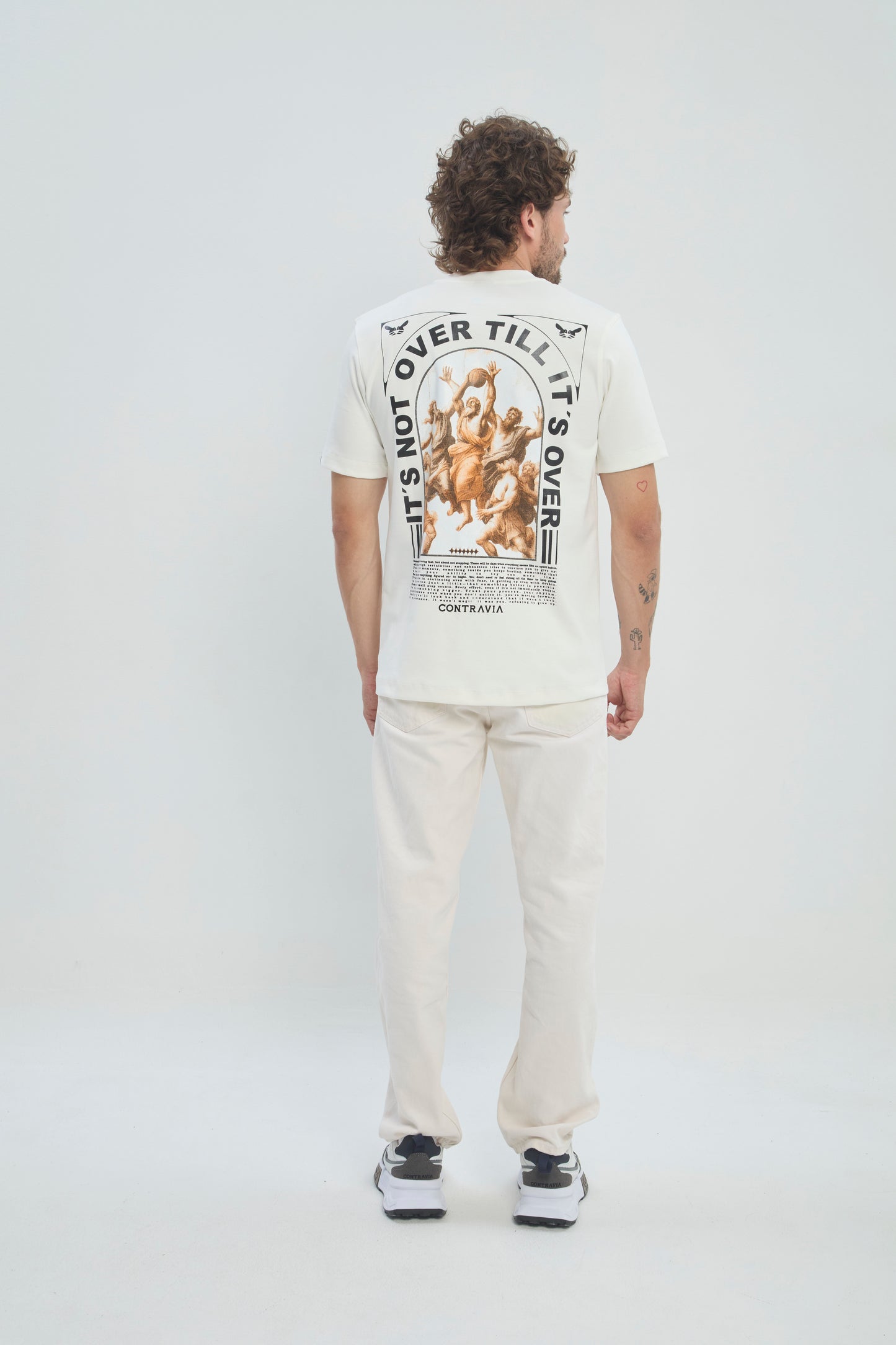 Camiseta Hombre Regular Fit 250G Alto Gramaje con Estampado Santos Basketball Premium