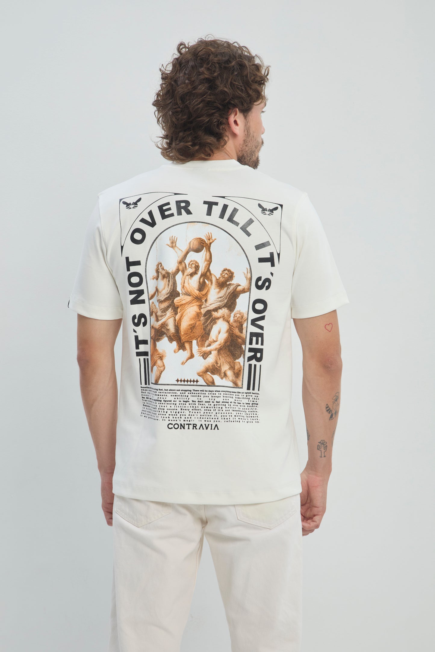 Camiseta Hombre Regular Fit 250G Alto Gramaje con Estampado Santos Basketball Premium