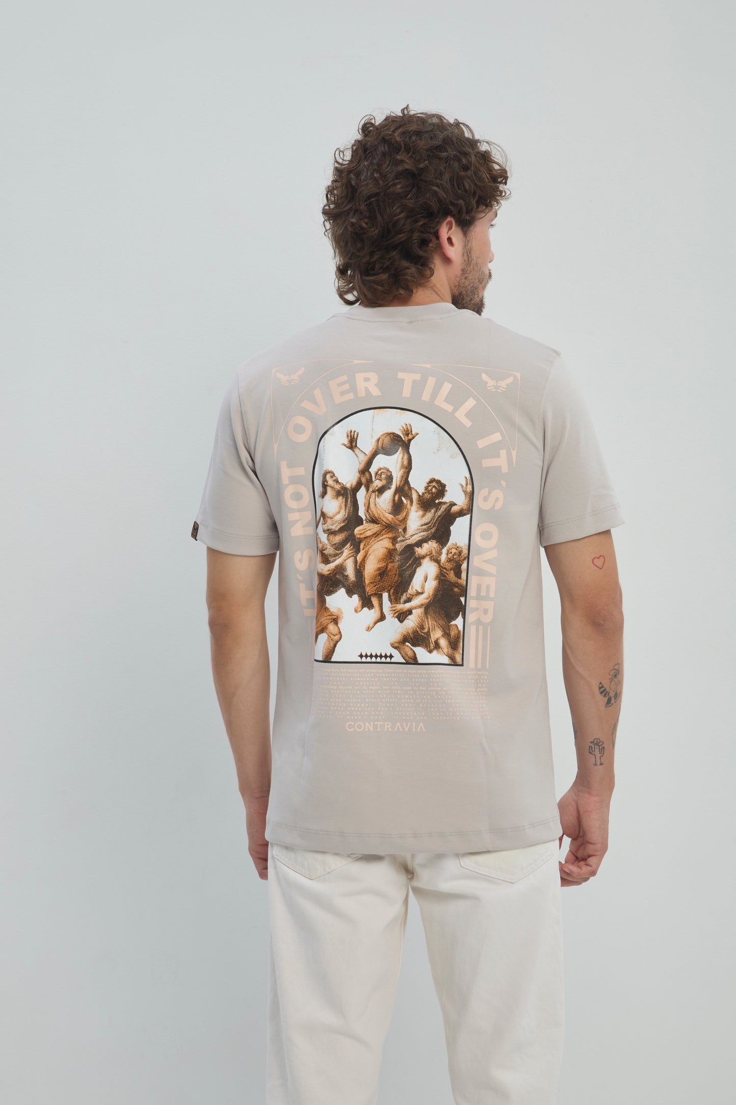 Camiseta Hombre Regular Fit 250G Alto Gramaje con Estampado Santos Basketball Premium