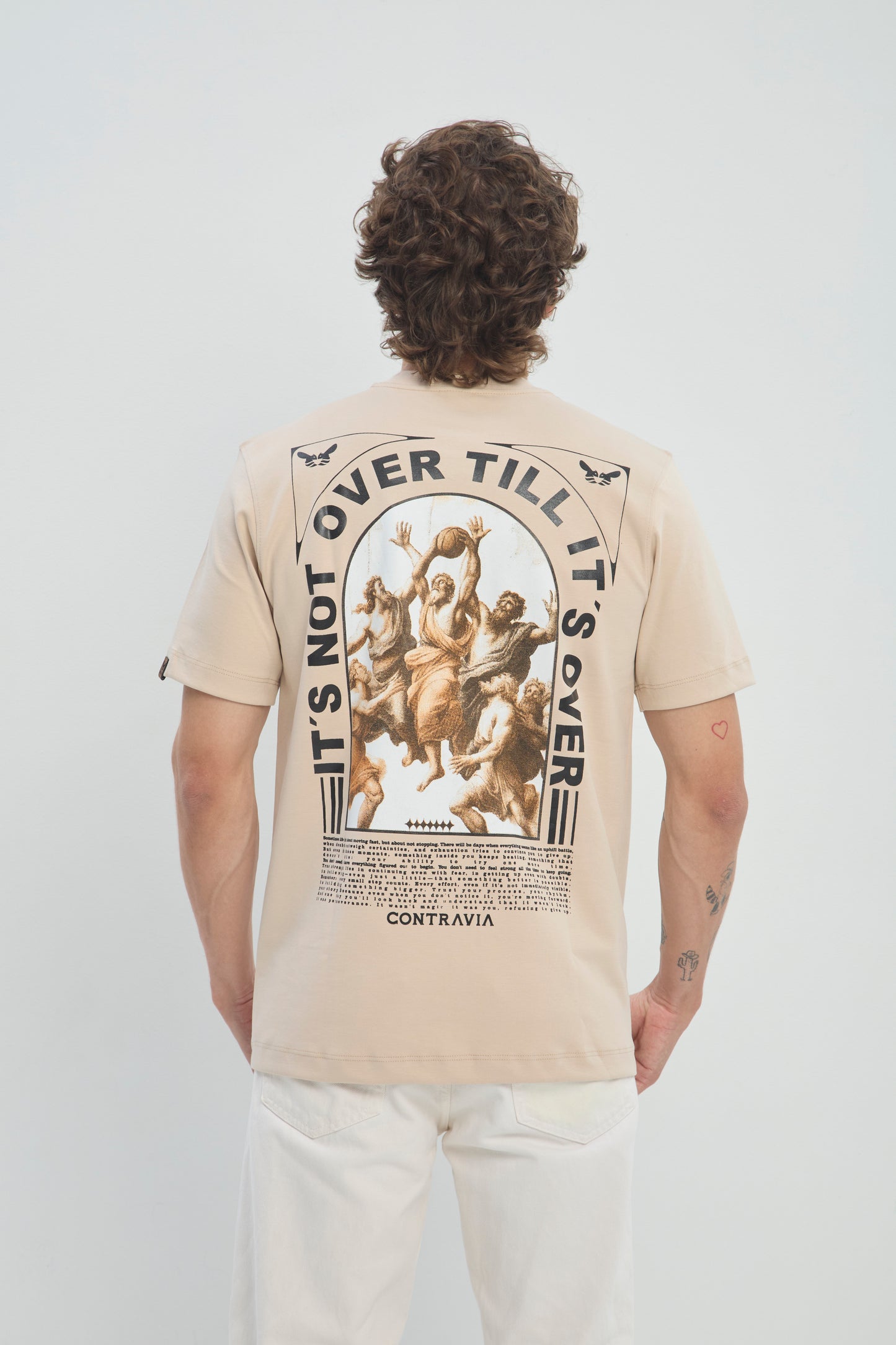 Camiseta Hombre Regular Fit 250G Alto Gramaje con Estampado Santos Basketball Premium