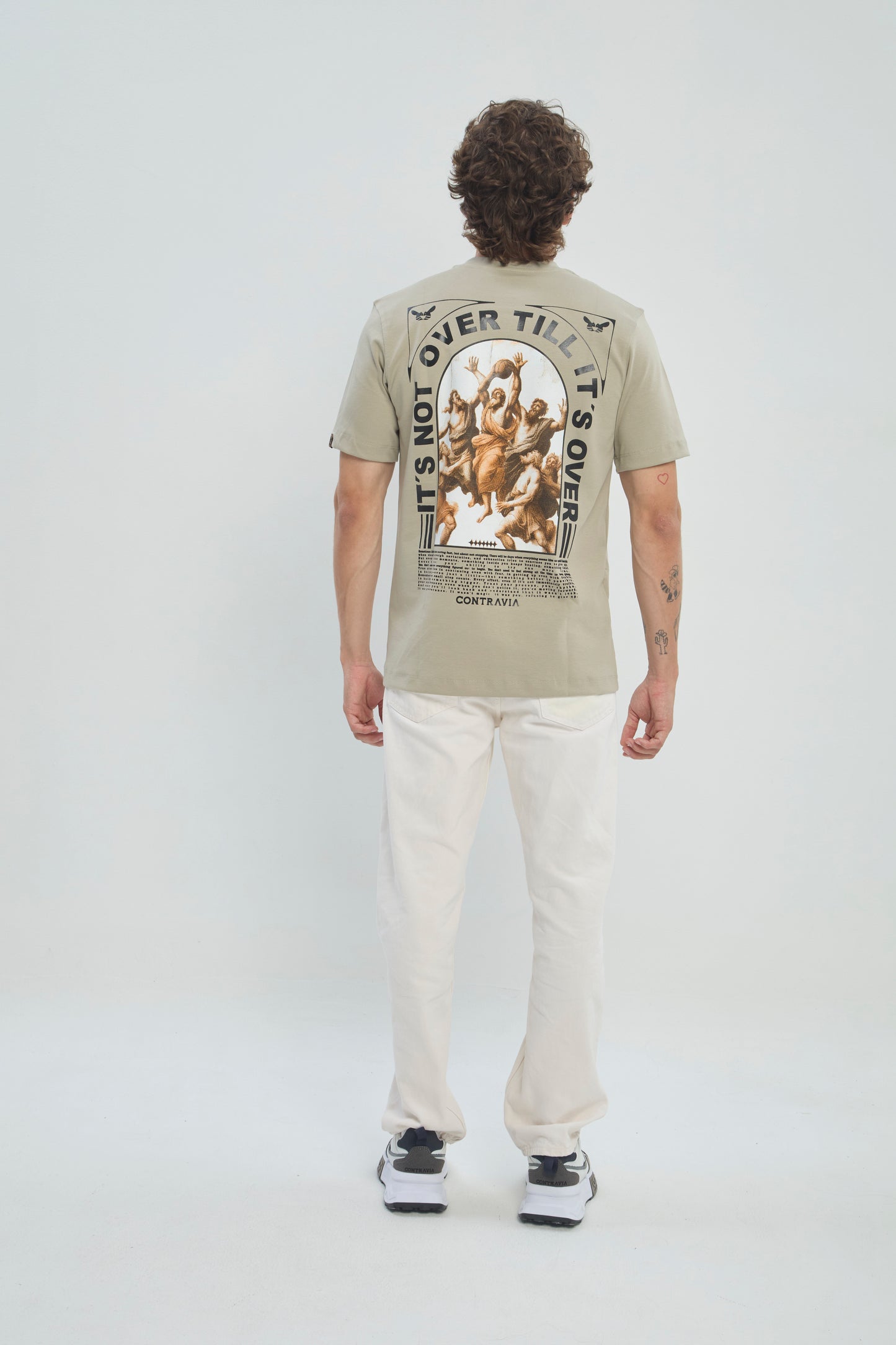Camiseta Hombre Regular Fit 250G Alto Gramaje con Estampado Santos Basketball Premium