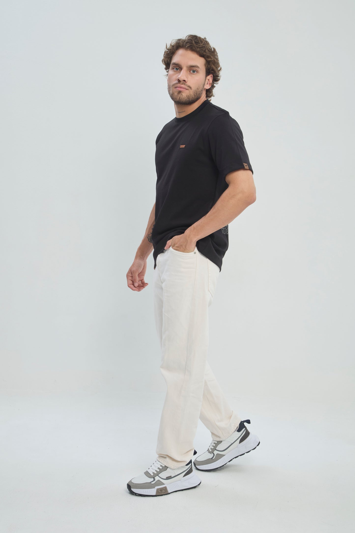 Camiseta Hombre Regular Fit 250G Alto Gramaje con Estampado Santos Basketball Premium