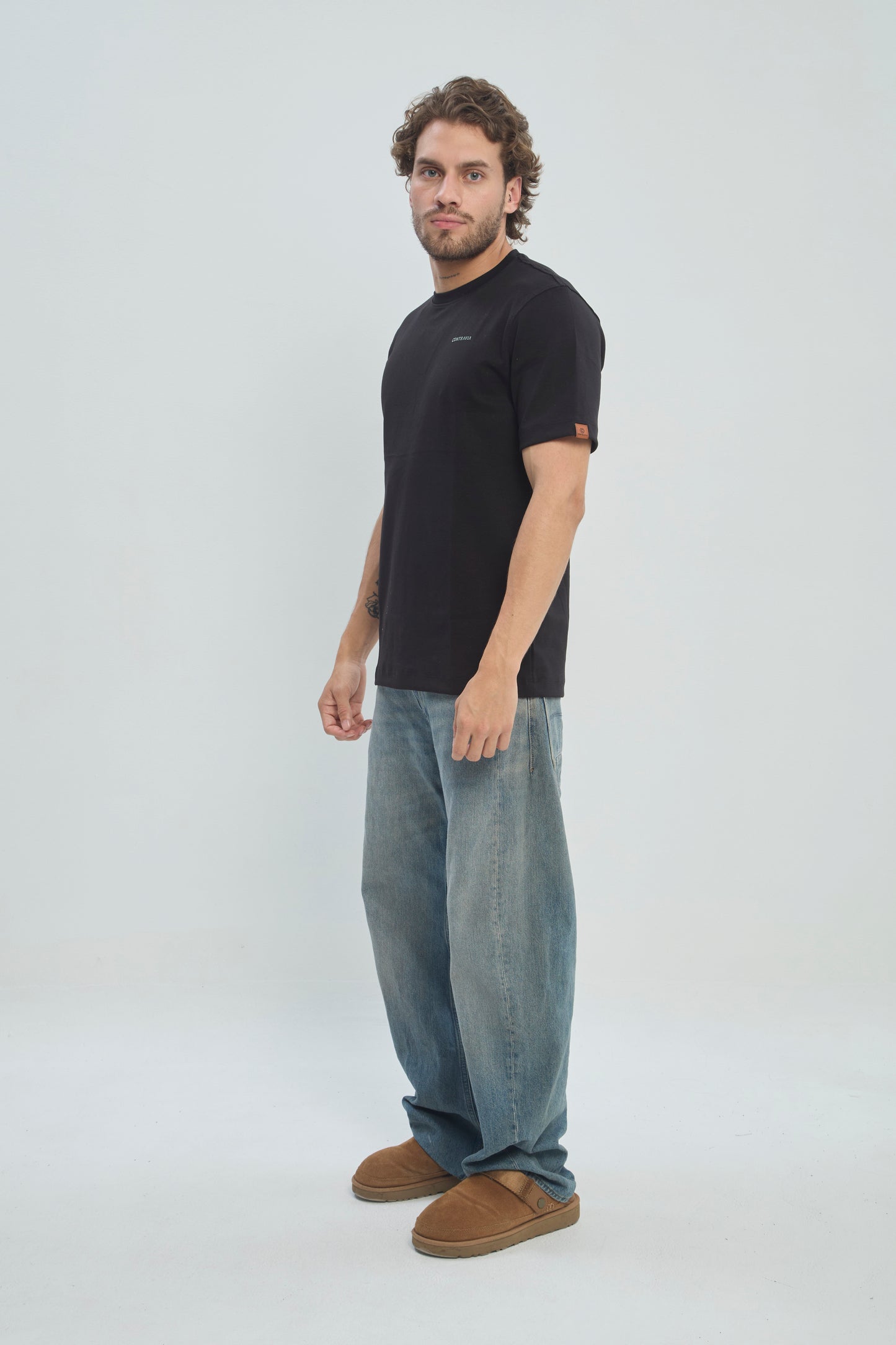 Camiseta Hombre Regular Fit 250G Alto Gramaje CLASICA Minimalista