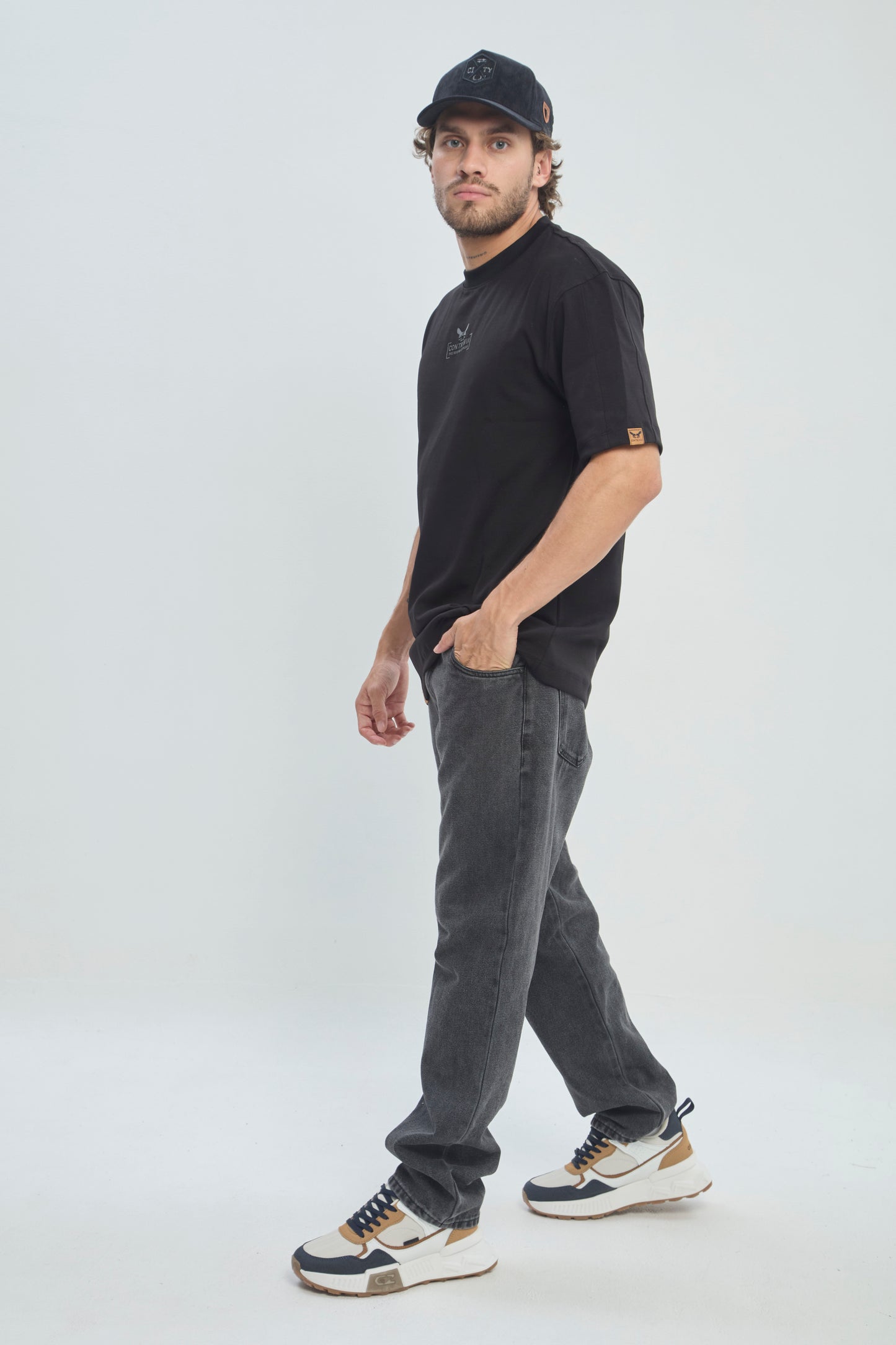 Camiseta Hombre Semi Oversize 250G Alto Gramaje con Estampado Ángel